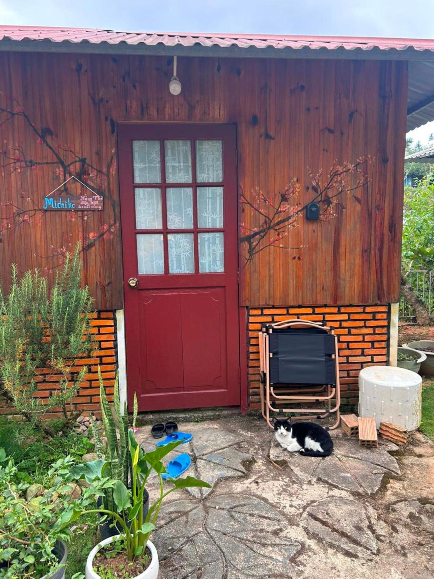 Nha Ben Ho - Da Lat Homestay エクステリア 写真